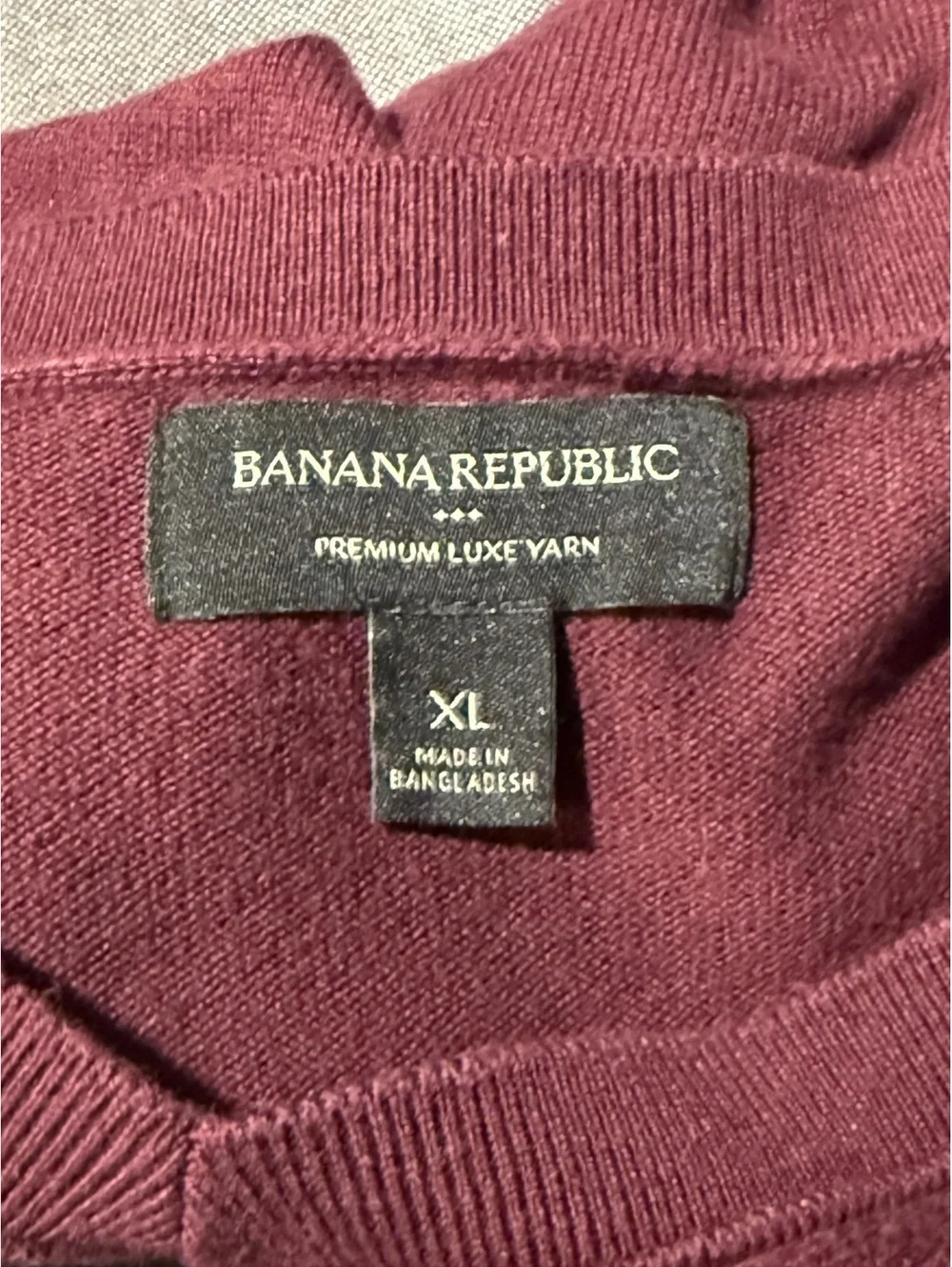 Banana republic size extra large burgundy v neck pullover sweater jumper